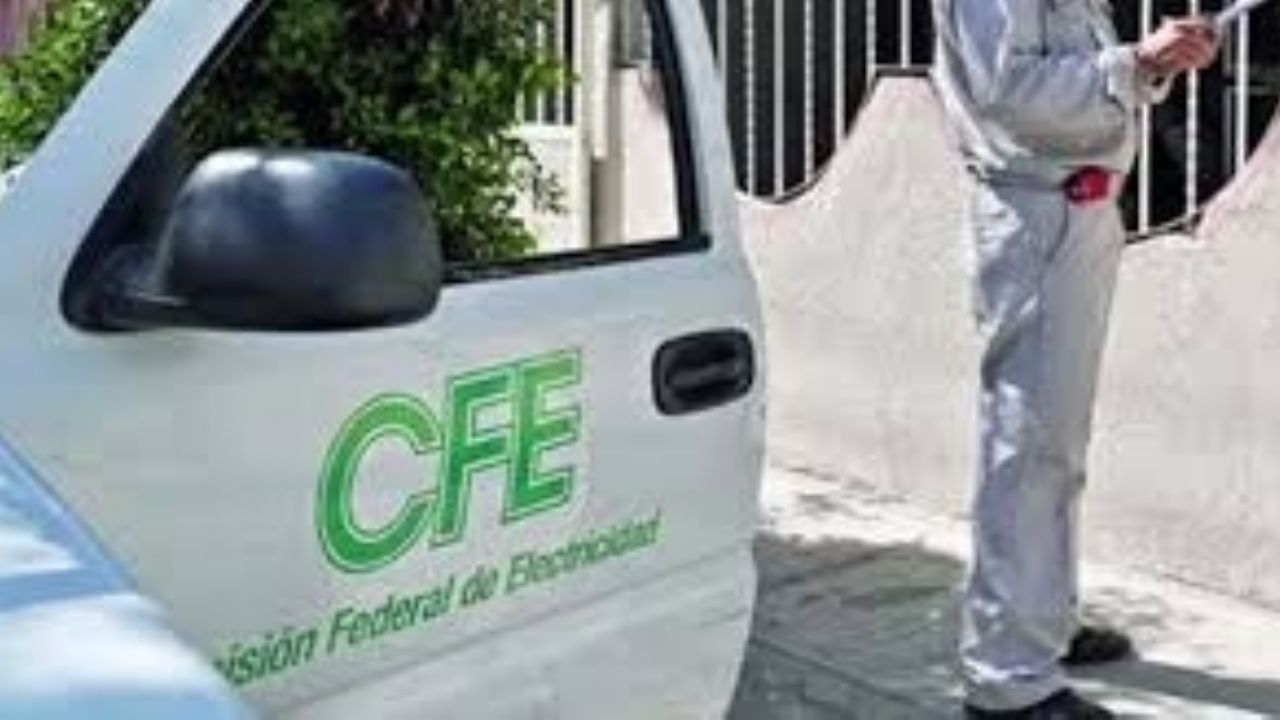 Hermosillo: Hombres se hacen pasar por empleados de CFE para robar una casa