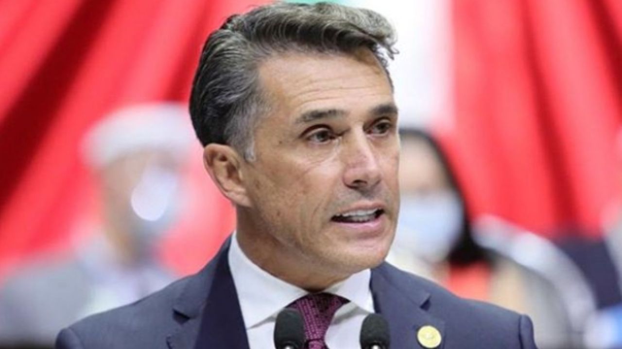 ¡Contundente! Sergio Mayer responde tras ventilarse que Bárbara Mori lo habría engañado con actor