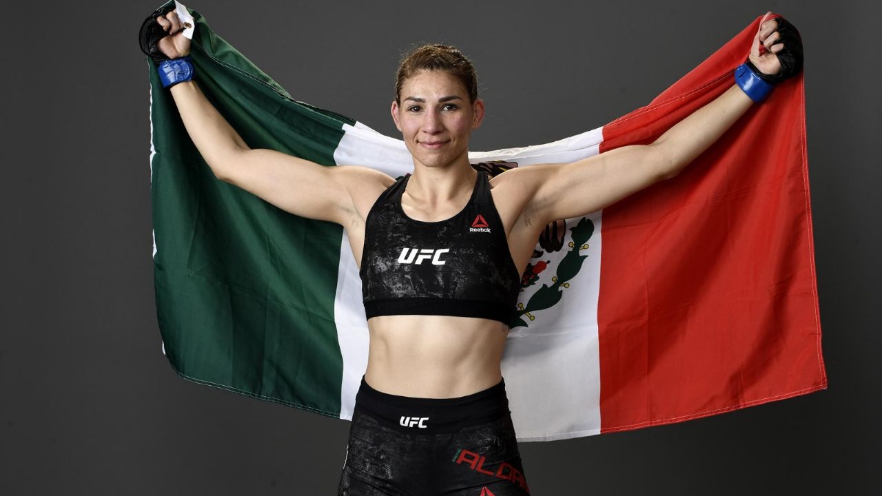 Irene Aldana en la lona, la peladora mexicana de la UFC dio positivo a coronavirus