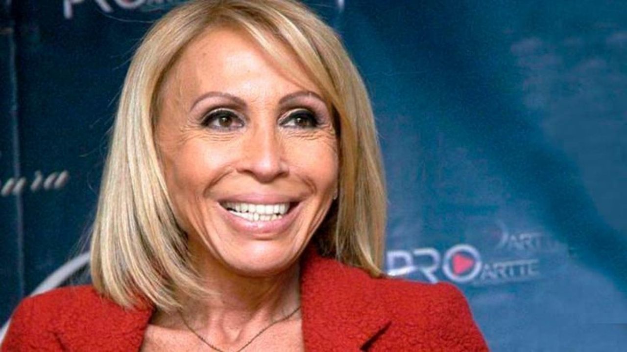 “100 años en una foto”: Maribel Guardia y Laura Bozzo son blanco de burlas por sus edades