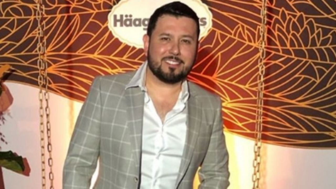 Roberto Tapia ‘estalla’ y alerta a fans de impostor que se hace pasar por él en redes para robar