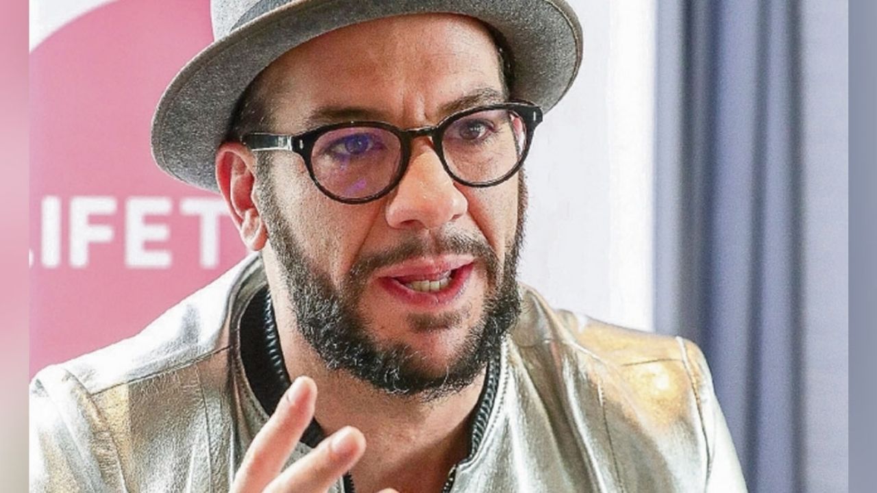 ¿Traición en Televisa? Integrante de ‘Me Caigo de Risa’ besa a la novia de Faisy ¡frente a él!