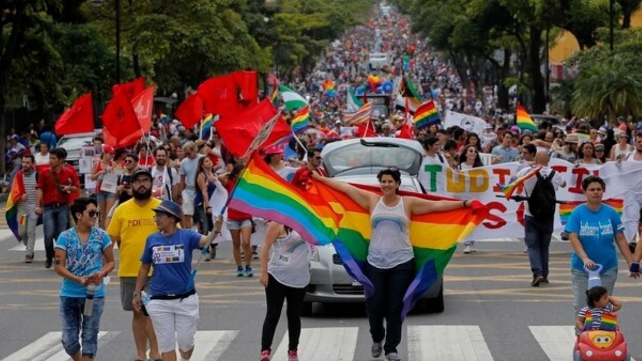 Aprueban castigar a los que traten de “curar” la homosexualidad con terapias de conversión en CDMX