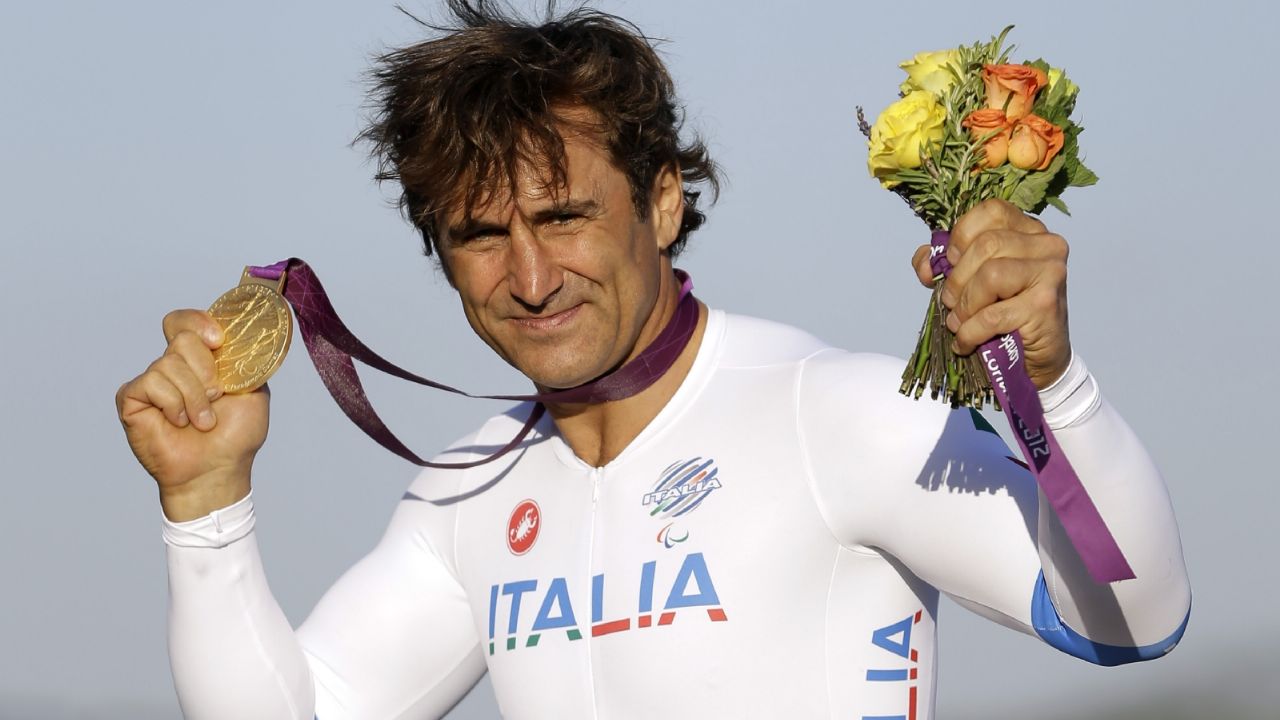 Alex Zanardi regresa a cuidados intensivos por salud inestable