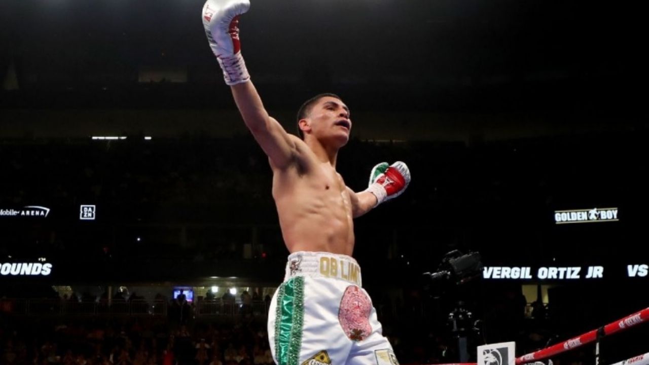 Vergil Ortiz destroza a Samuel Vargas en el regreso de GBP al boxeo
