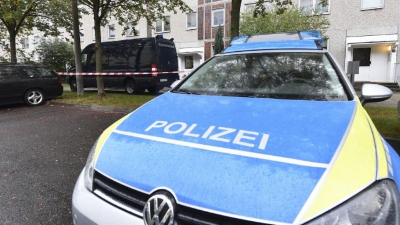 Avioneta se estrella contra un edificio en Alemania; hay tres personas sin vida