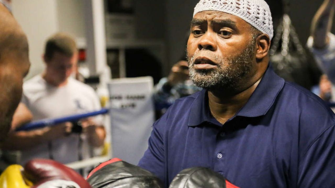 Fallece legendario entrenador de boxeo, Naazim Richardson