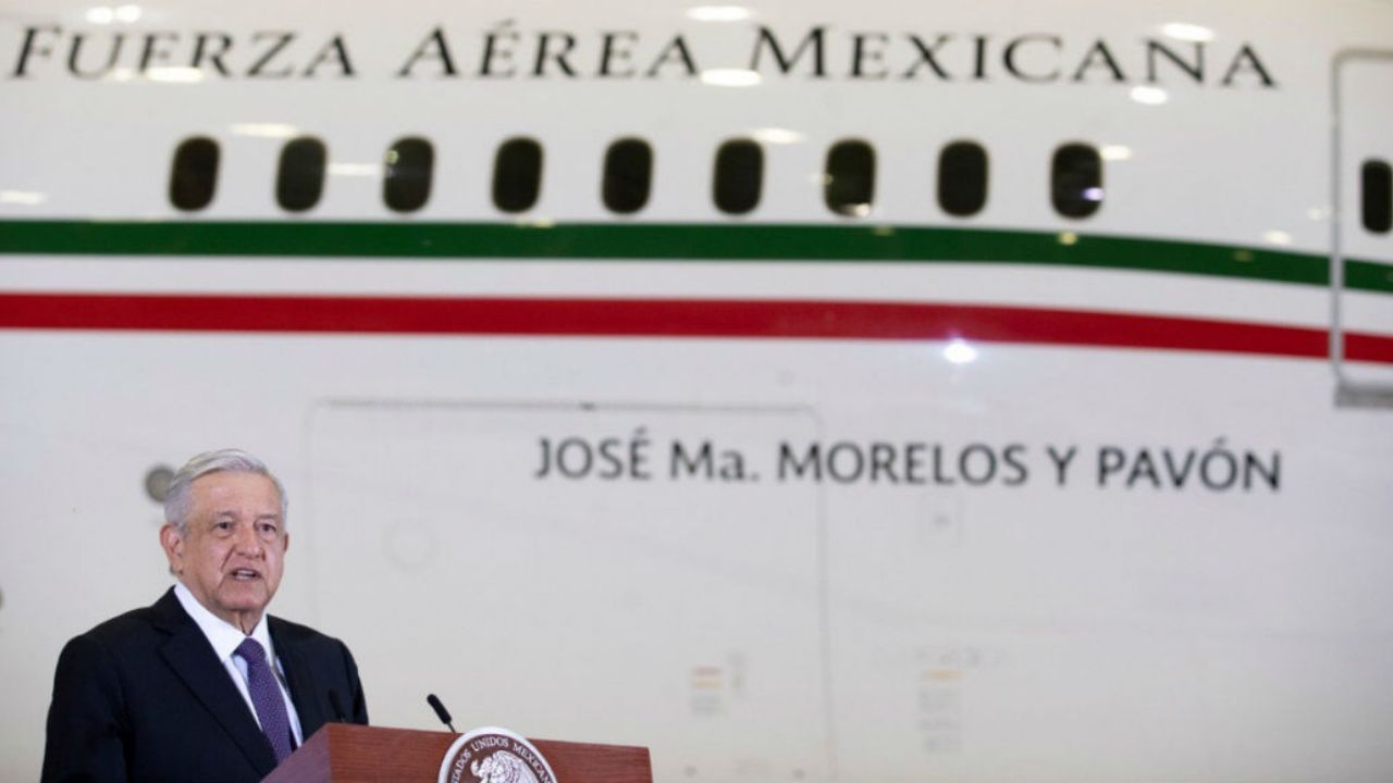 AMLO: “Este avión es un ejemplo de los excesos; es un insulto al pueblo”