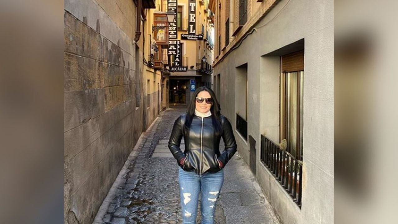 América Guinart, la primera esposa de ‘El Potrillo’, así luce sus 48 años