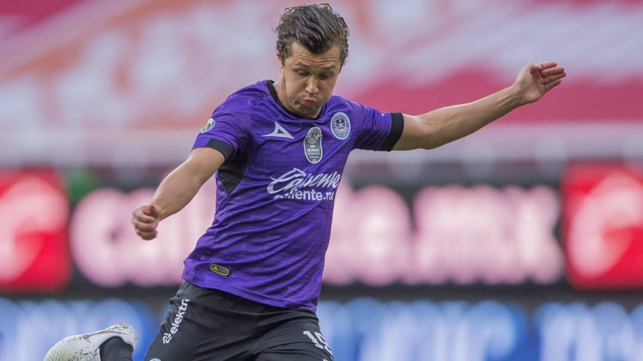 Jugador del Mazatlán FC confirma que ha dado positivo por Covid-19