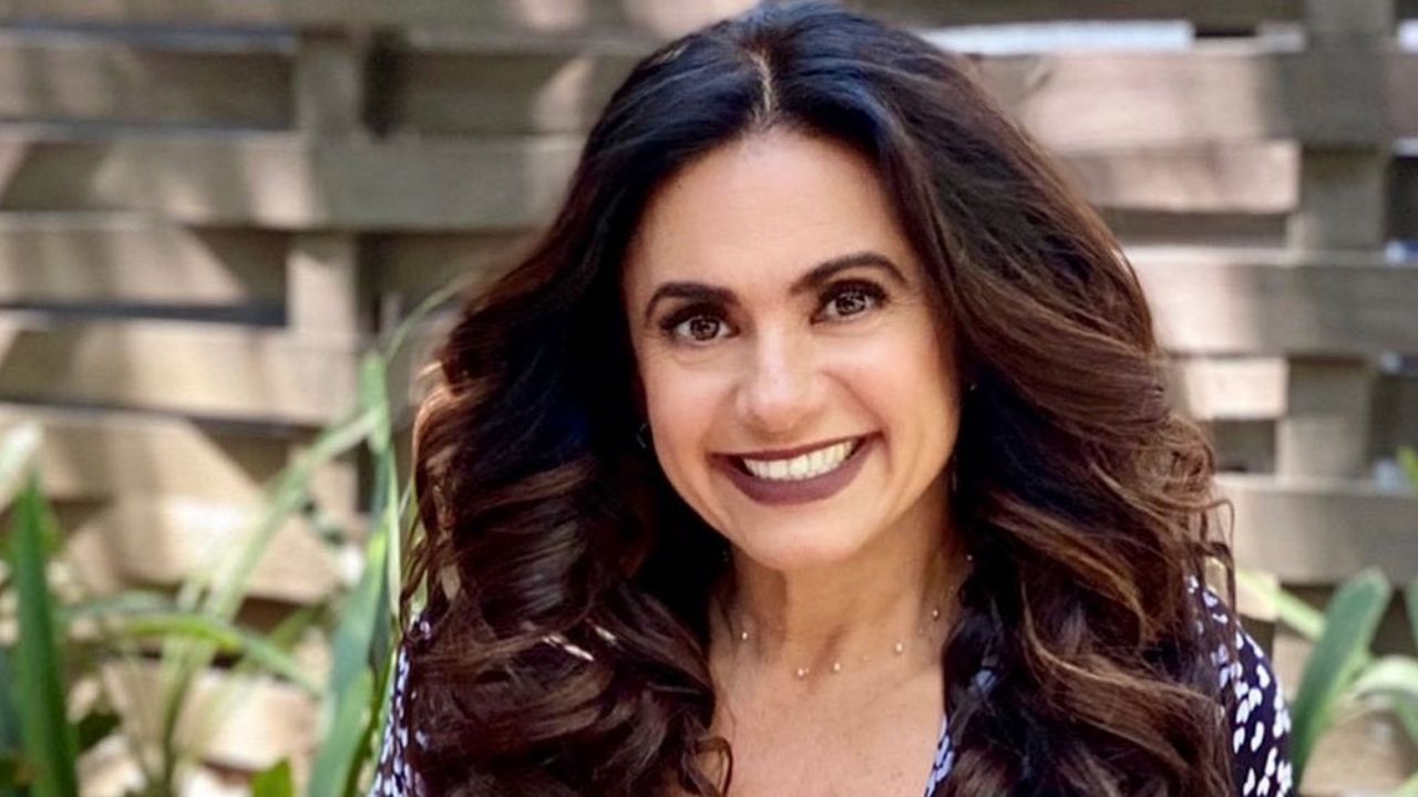 ¡Fiesta en TV Azteca! Exconductora de ‘VLA’ habla del amor al celebrar 20 años de casada