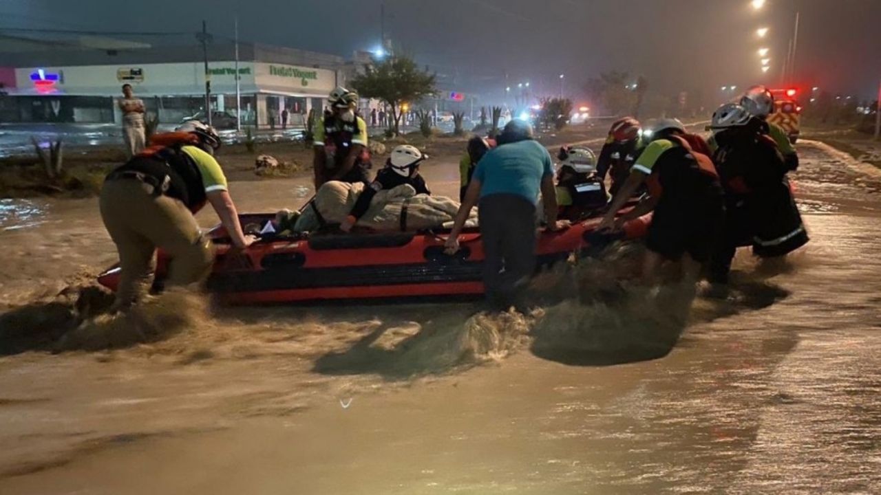 Mujer da a luz en Nuevo León en medio de las inundaciones por la tormenta ‘Hanna’