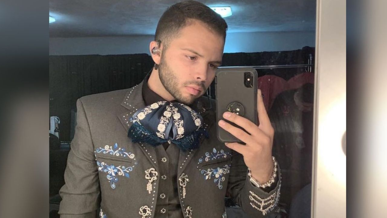 Leonardo, hijo de Pepe Aguilar, hace estallar las redes y roba miles de suspiros