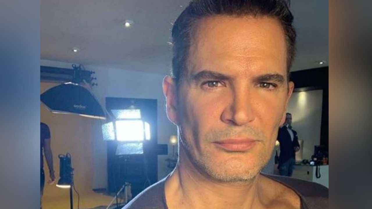 Por crisis económica, actor de Televisa arremete contra las escuela privadas