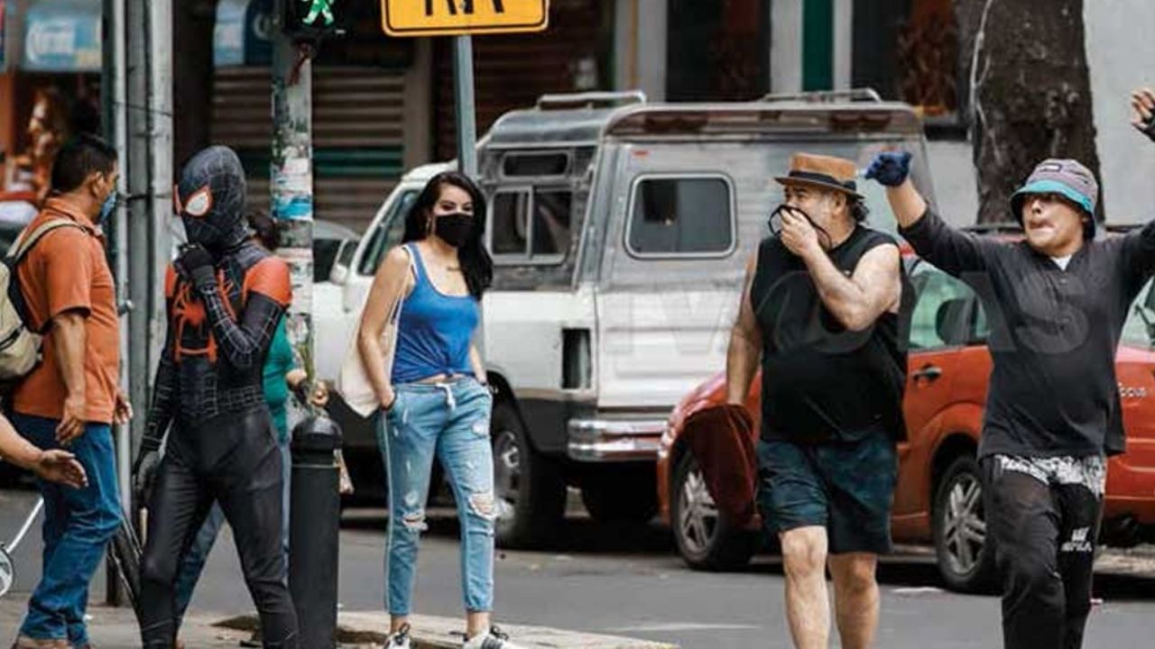 Actor de Televisa aclara si está en la ruina tras ser captado al limpiar parabrisas