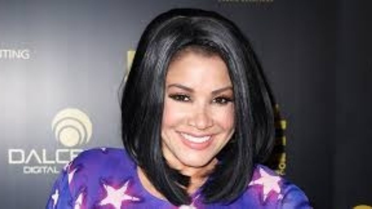 Tras su ‘despido’, Carolina Sandoval ‘manda’ recadito a producción de’ Suelta la Sopa’ y Telemundo