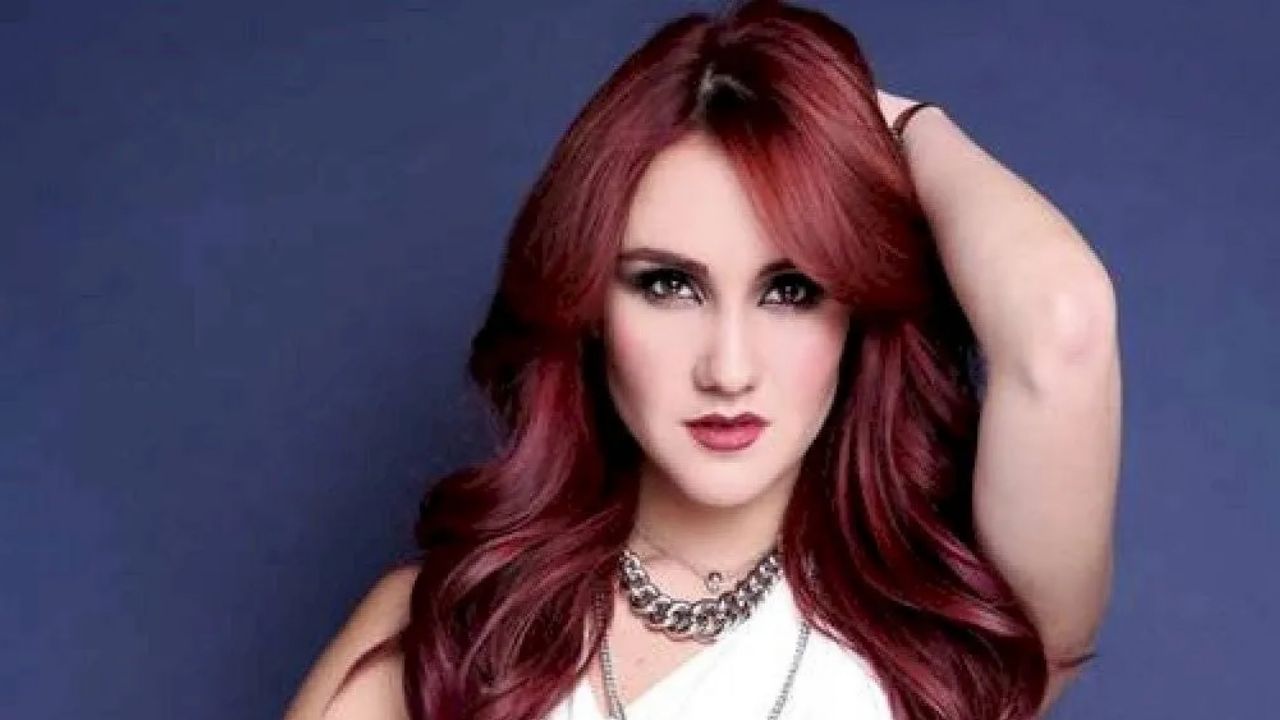 ¿Insoportable? Exhiben a Dulce María y revelan que perdería protagónico en Telemundo por “diva”