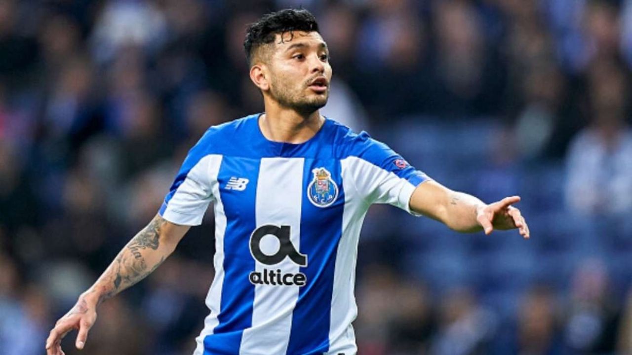 ‘Tecatito’ Corona es el segundo jugador más valioso de su posición, según Transfermarkt