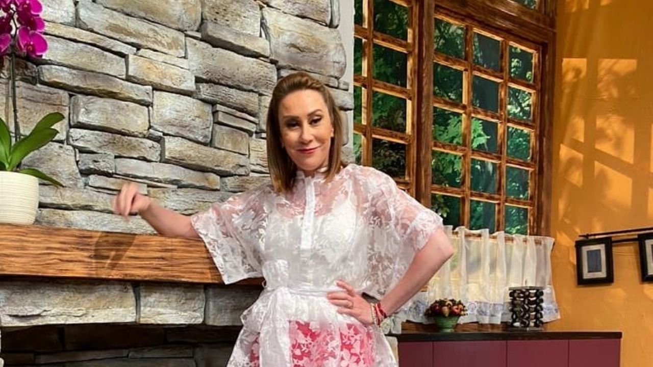 Tras publicación de Mónica Castañeda sobre ser querido, fans se preocupan por ella