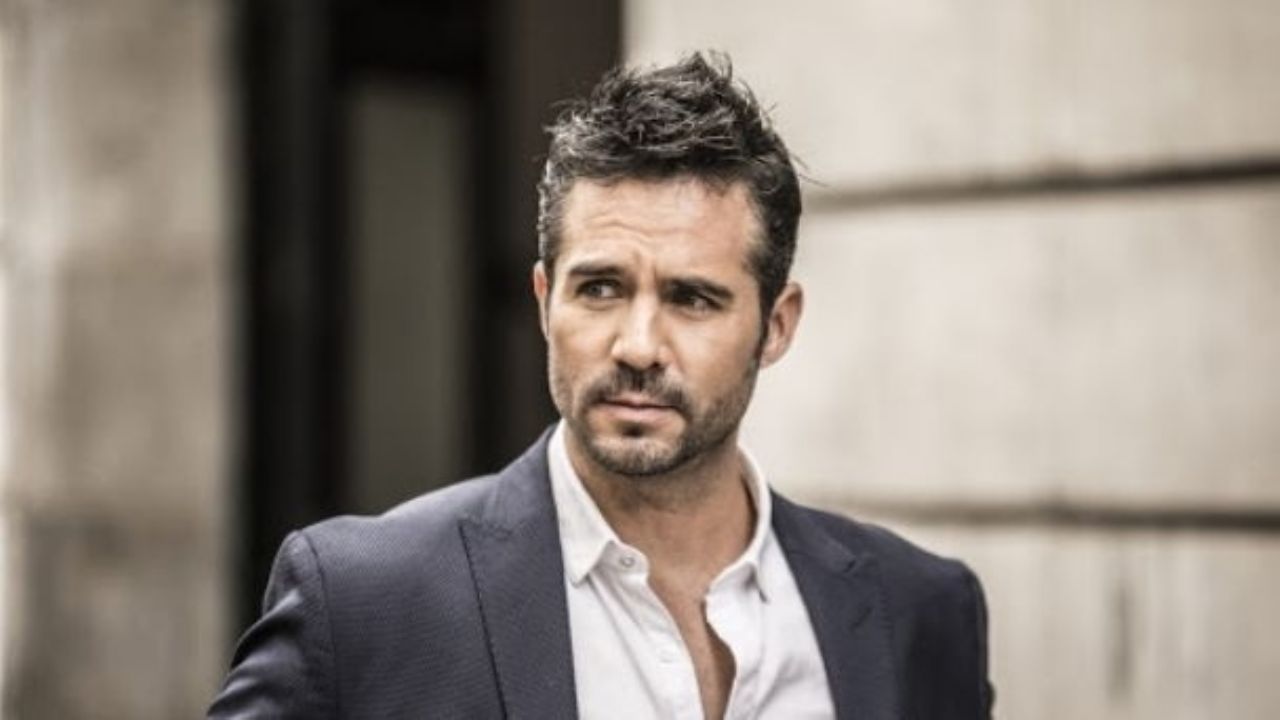 José Ron rompe el silencio y pone fin a los rumores sobre sus rupturas: “No me gusta andar hablando”