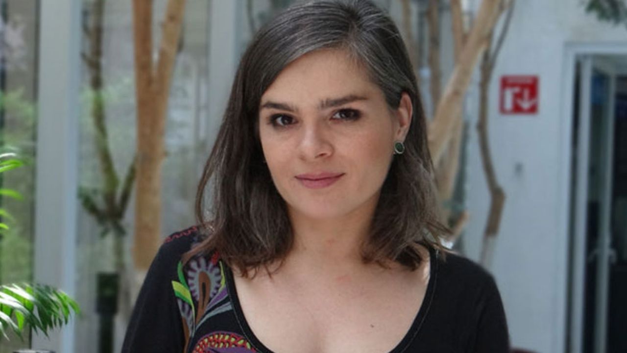 Exactriz de Televisa rompe en llanto al recordar cómo su madre perdió la batalla contra el cáncer