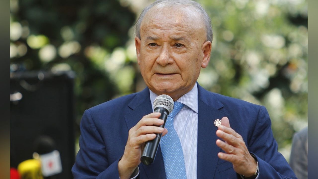 Autoridades giran orden de aprehensión en contra de Billy Álvarez, presidente del Cruz Azul