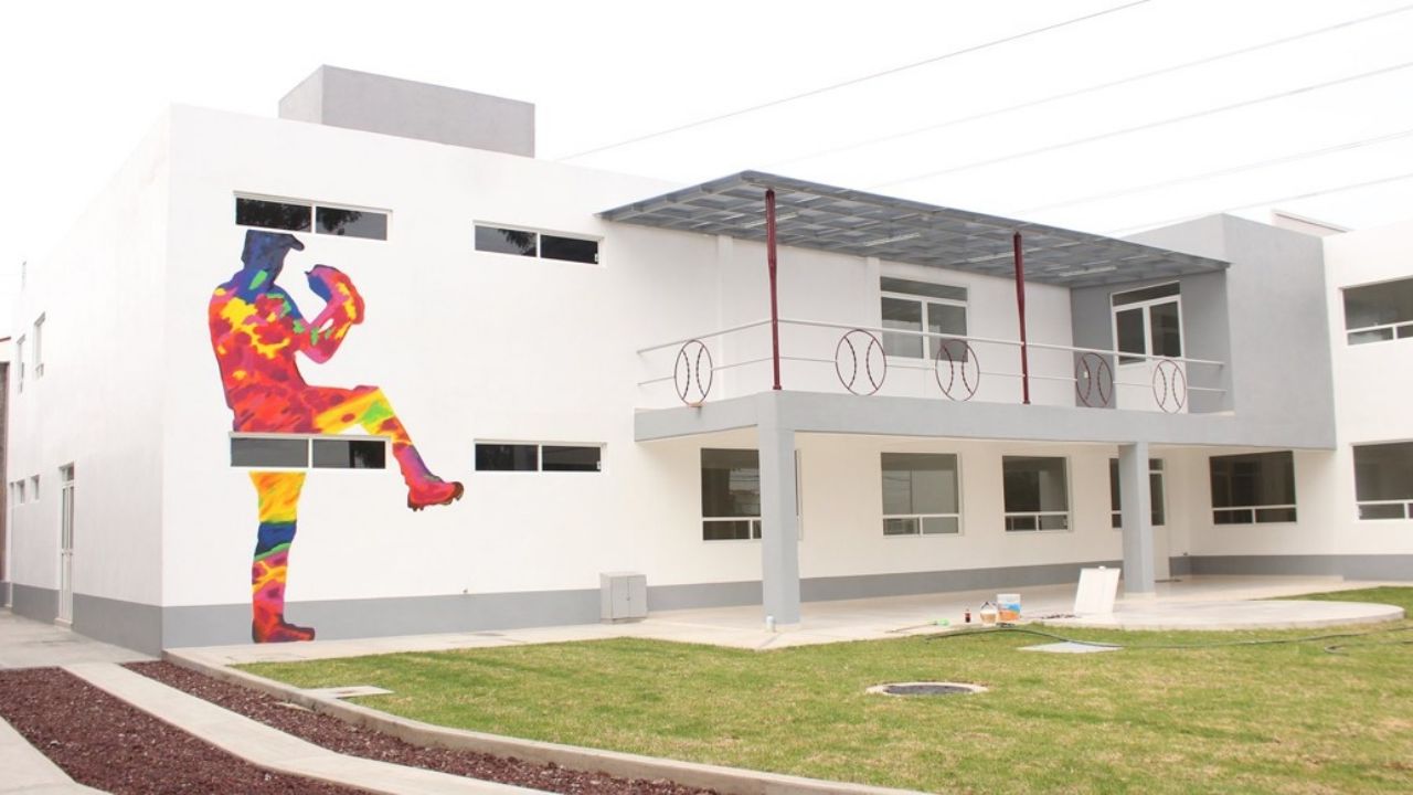 Escuela de béisbol en Texcoco costó más de 70 millones de pesos