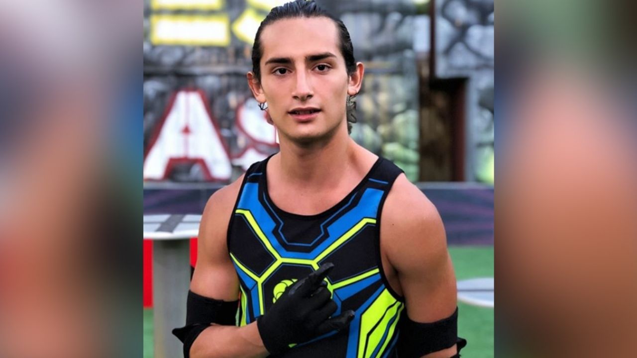 Emilio Osorio hace vibrar Televisa con su impecable presentación en ‘Guerreros 2020’