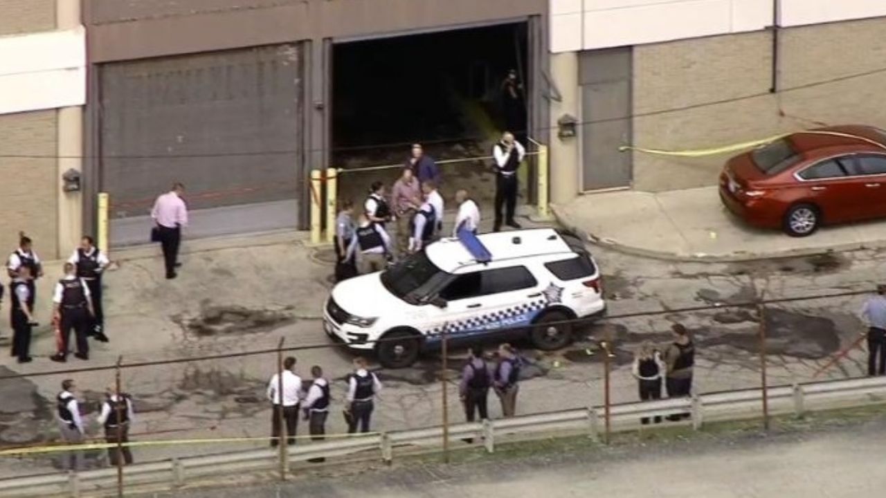 EU: Tiroteo entre policías y un ladrón de autos deja tres lesionados y un fallecido