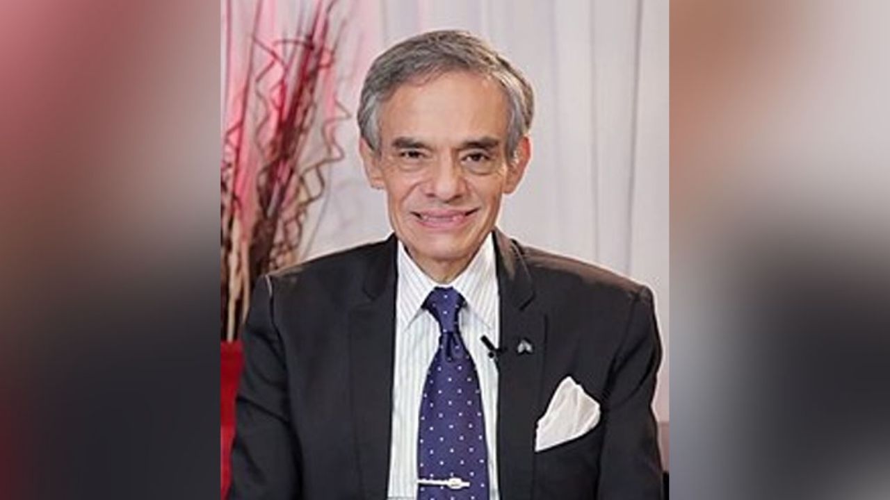 Amigo de José José relata que un día se escapó a Miami para ir a conocer a su nieta