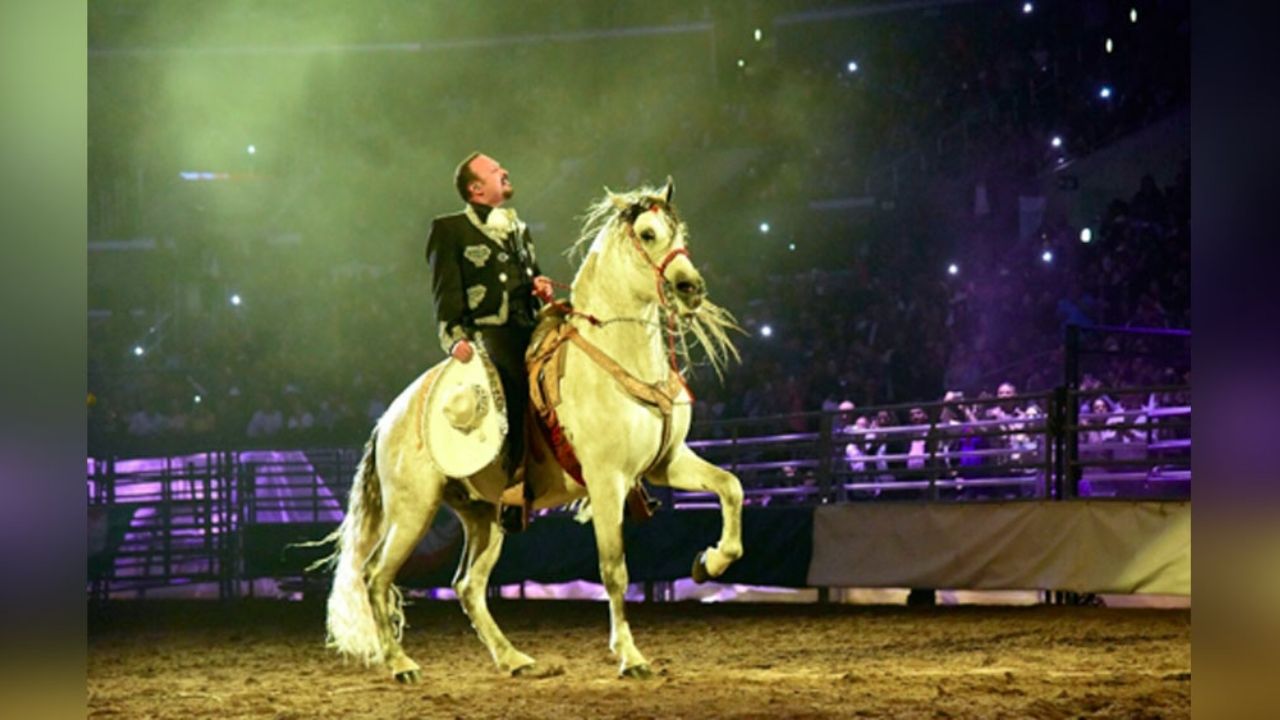 Esto hace que Pepe Aguilar sea ‘El ídolo de México’ en el regional mexicano