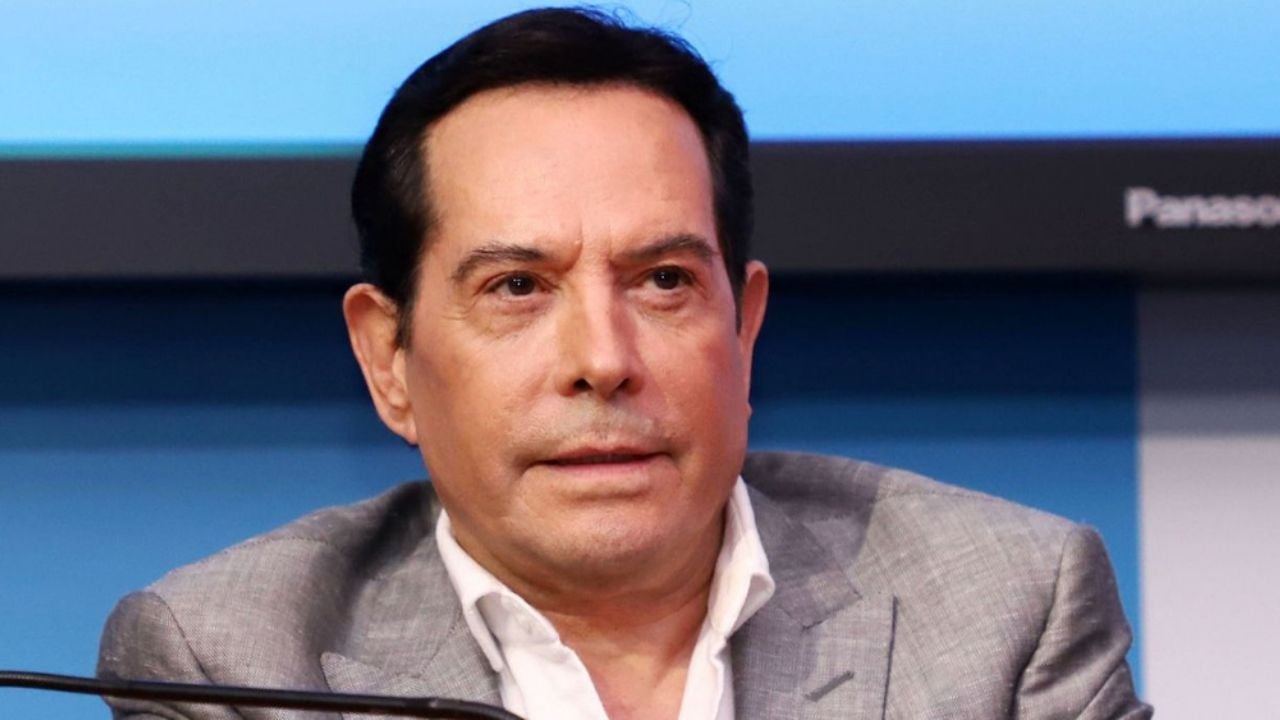 Con una emotiva foto inédita, Pepillo Origel recuerda su paso por ‘La Oreja’