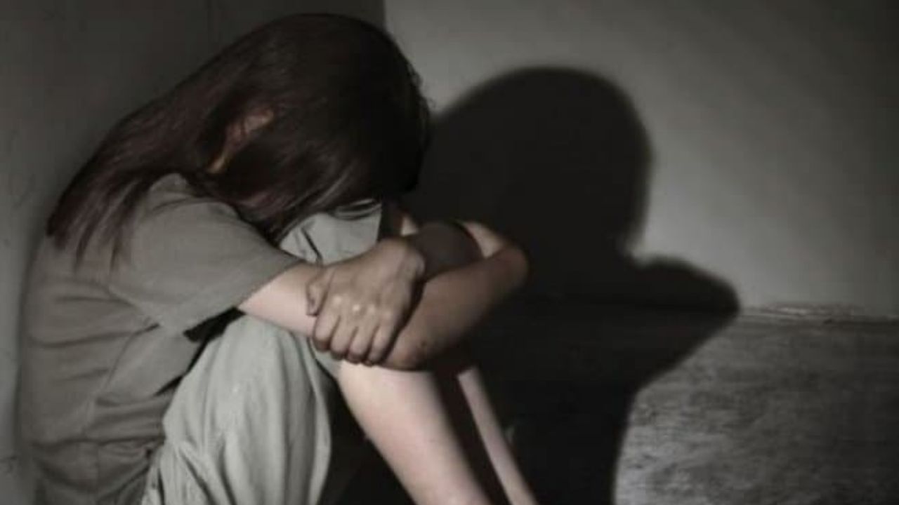 Autoridades liberan a hombre acusado de abuso; al salir volvió a abusar de una menor