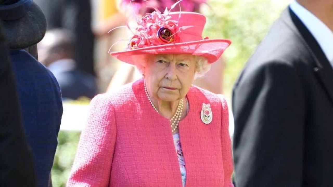 Uno de los guardaespaldas de la Reina Isabel II es arrestado por posesión de drogas