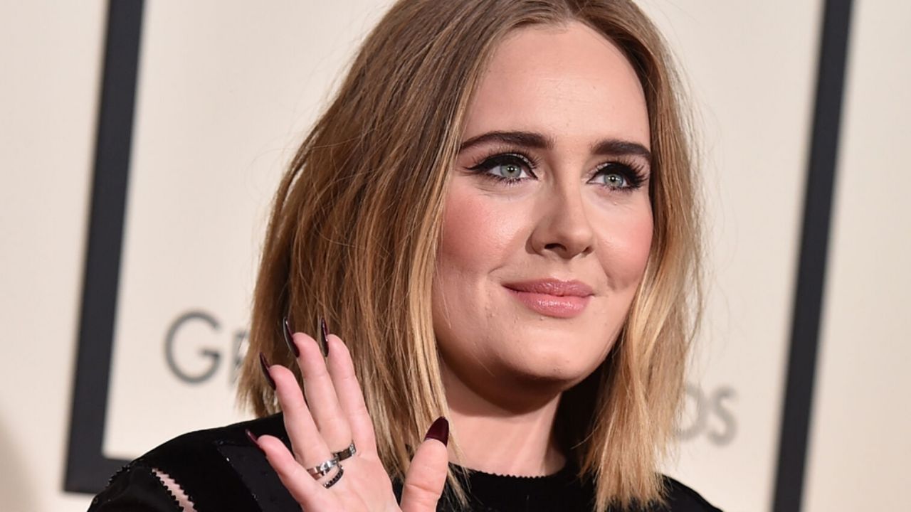 ¡Reaparece! Adele impresiona a fans con su figura y dedica mensaje a Beyoncé