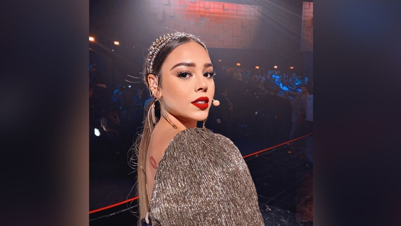 Captan a Danna Paola al disfrutar en playas mexicanas con misterioso hombre