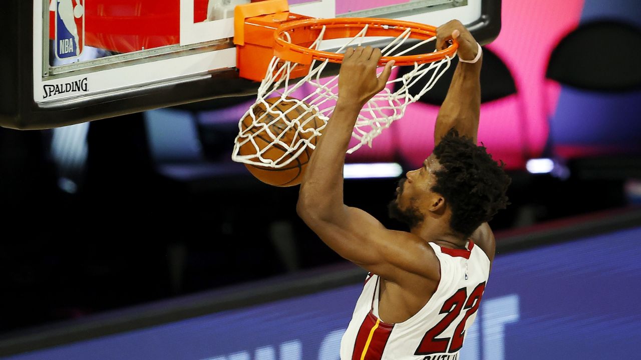 Jimmy Butler no participa en práctica del Heat, estaría aislado y en cuarentena