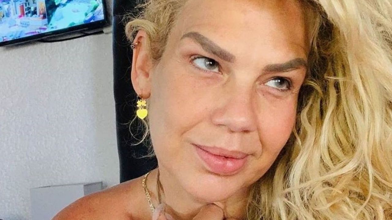 ¿Al borde de la ruina? Niurka Marcos ahora se dedica a la venta de cubrebocas