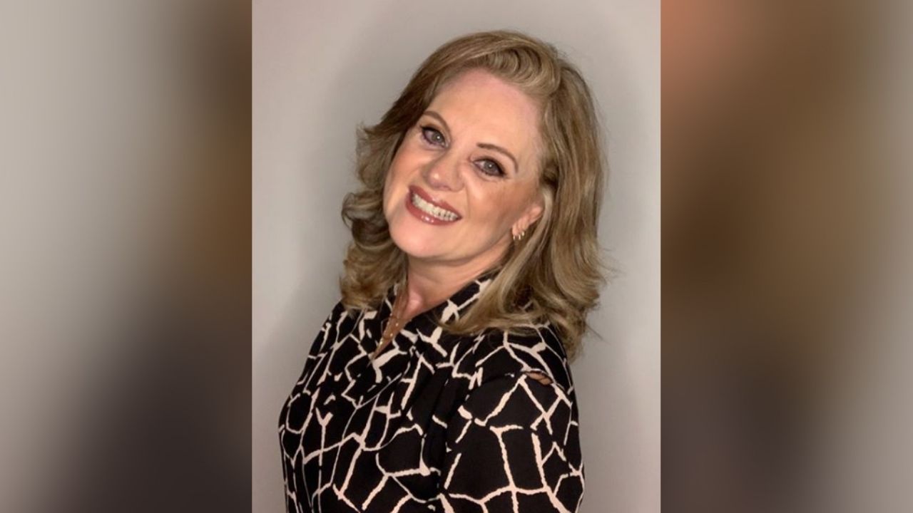 Érika Buenfil conquista a todo TikTok con un espectacular ‘outfit’ rojo