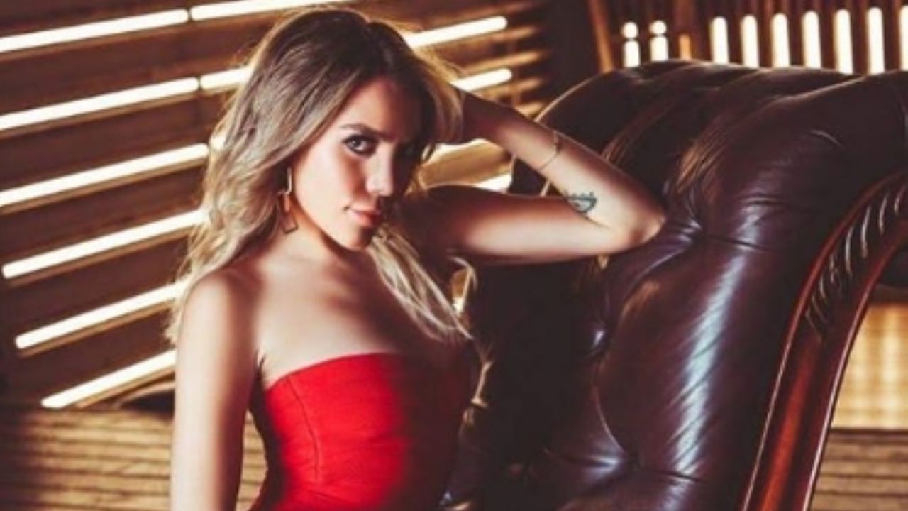 “Esto es para ti trepador”: Frida Sofía envía fuertes ‘recaditos’ ¿a su familia y exnovio?