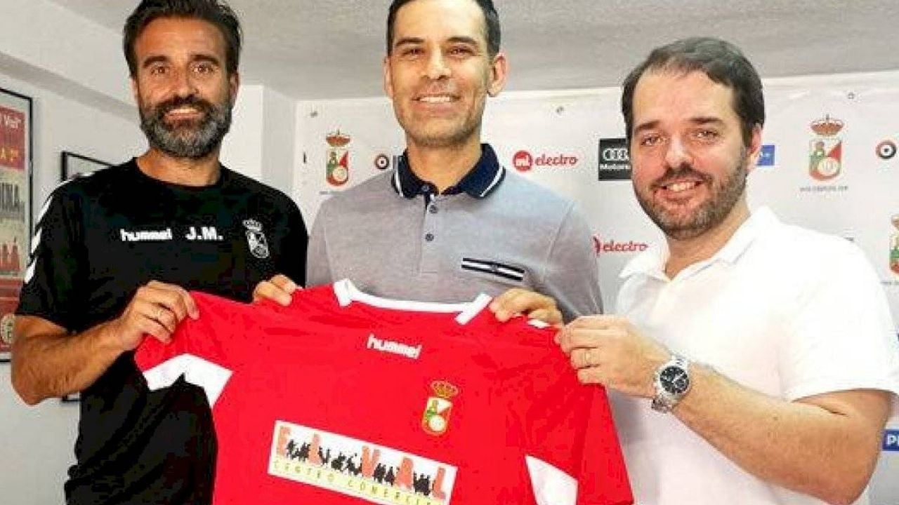 Rafa Márquez es anunciado como el nuevo director técnico del RSD Alcalá