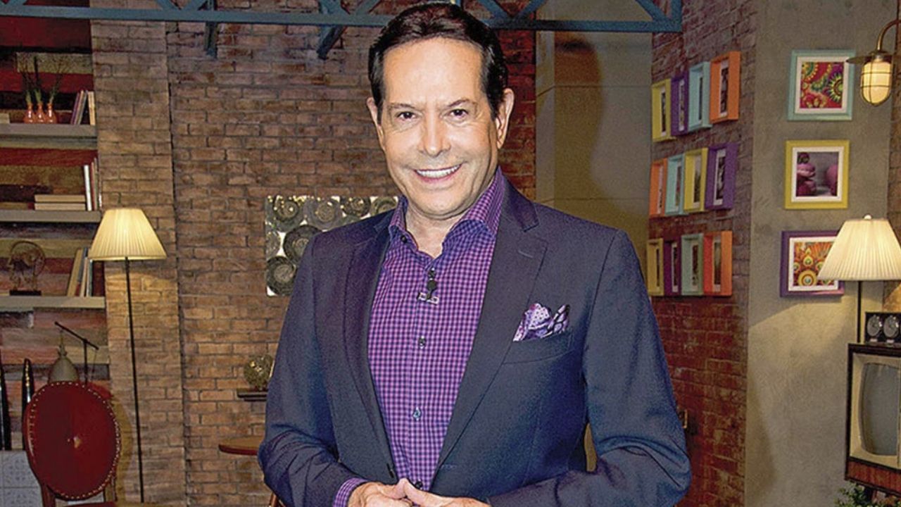 Pepillo Origel se exhibe mientras le inyectan botox y causa opiniones divididas