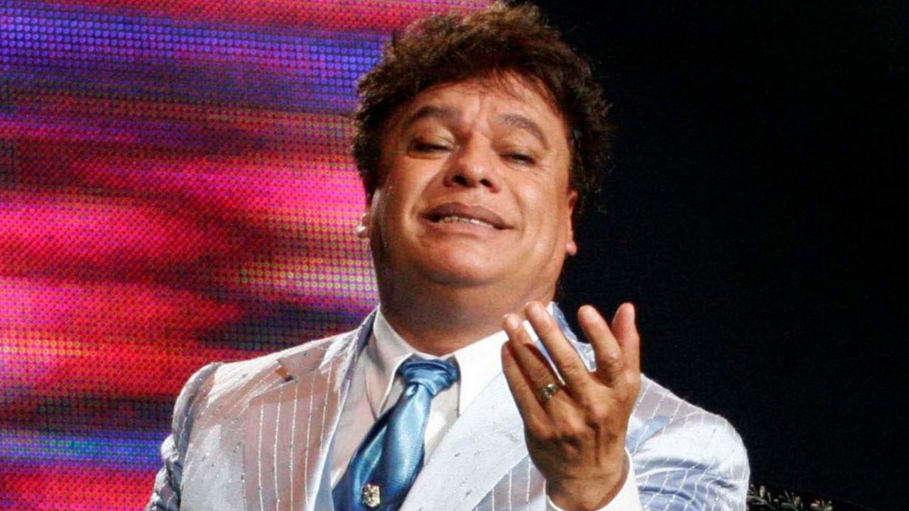 Famosa conductora de Televisa aclara si Juan Gabriel le pidió matrimonio
