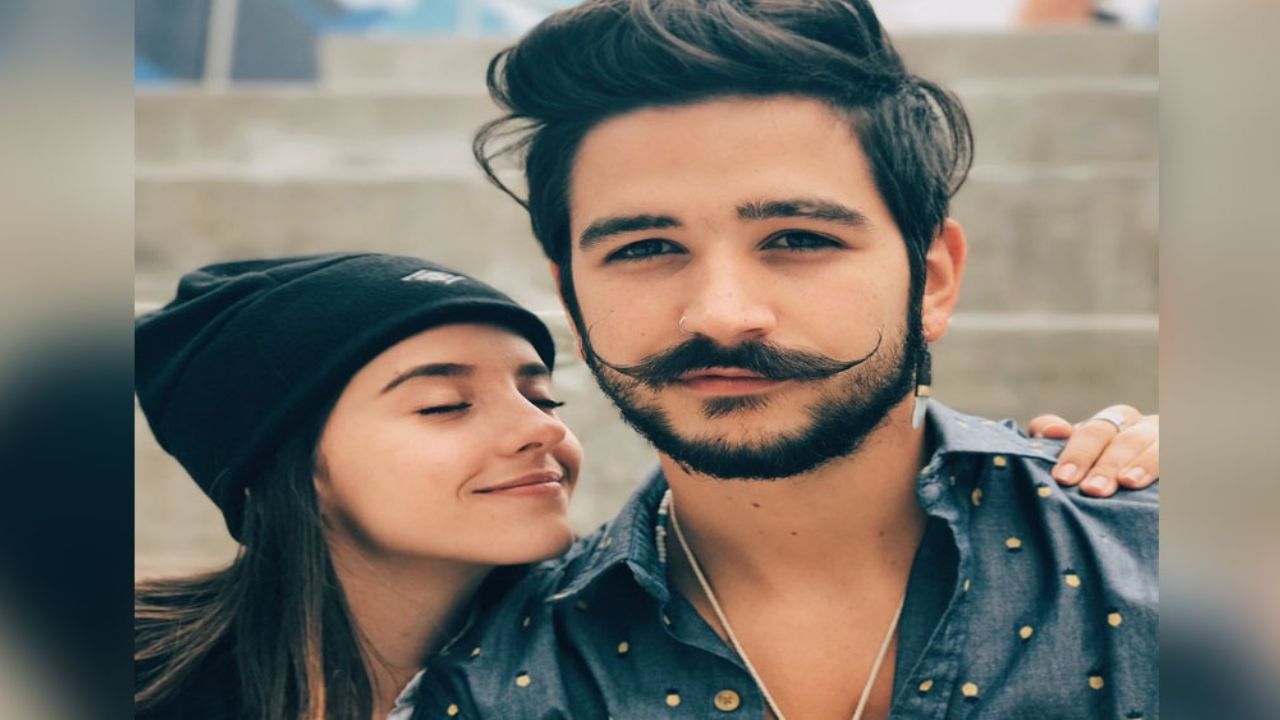 Camilo vive este romántico momento con Evaluna antes de subir al escenario