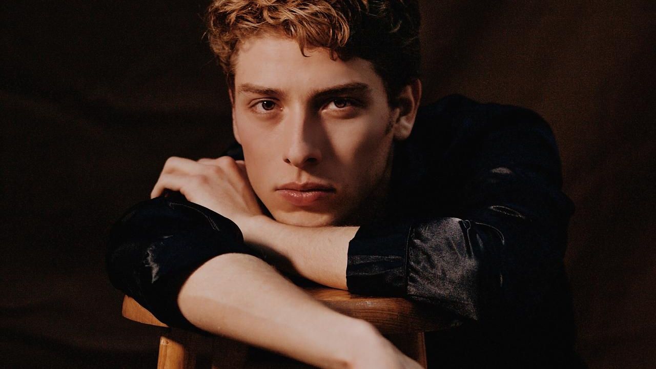 Conoce a Efraín Félix, integrante de la banda GBLI