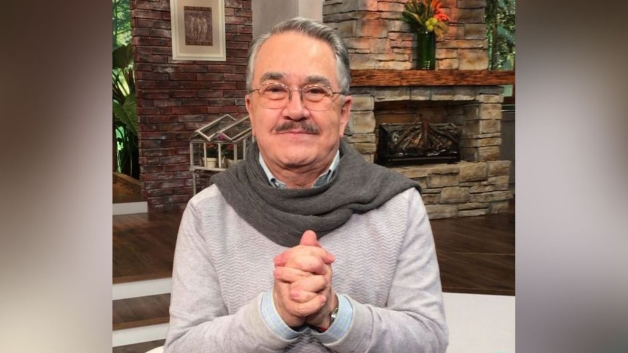 ‘Pedrito’ Sola desata preocupación en televidentes al aparecer en ‘Ventaneando’ con collarín