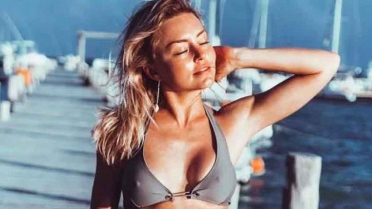 Angelique Boyer, actriz de Televisa, derrite a Sebastián Rulli con infartante foto en la piscina