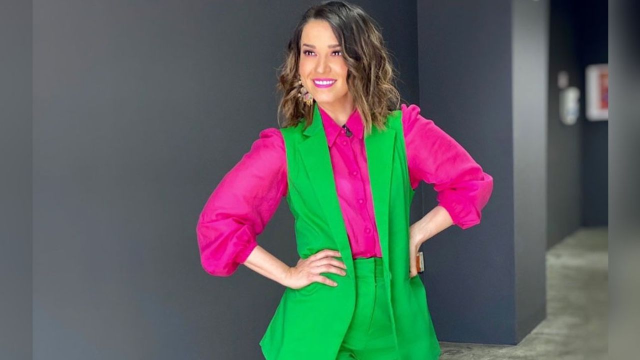 ¿Enojada? Laura G da su respuesta ante las críticas por su ‘look’ de ‘Barney’