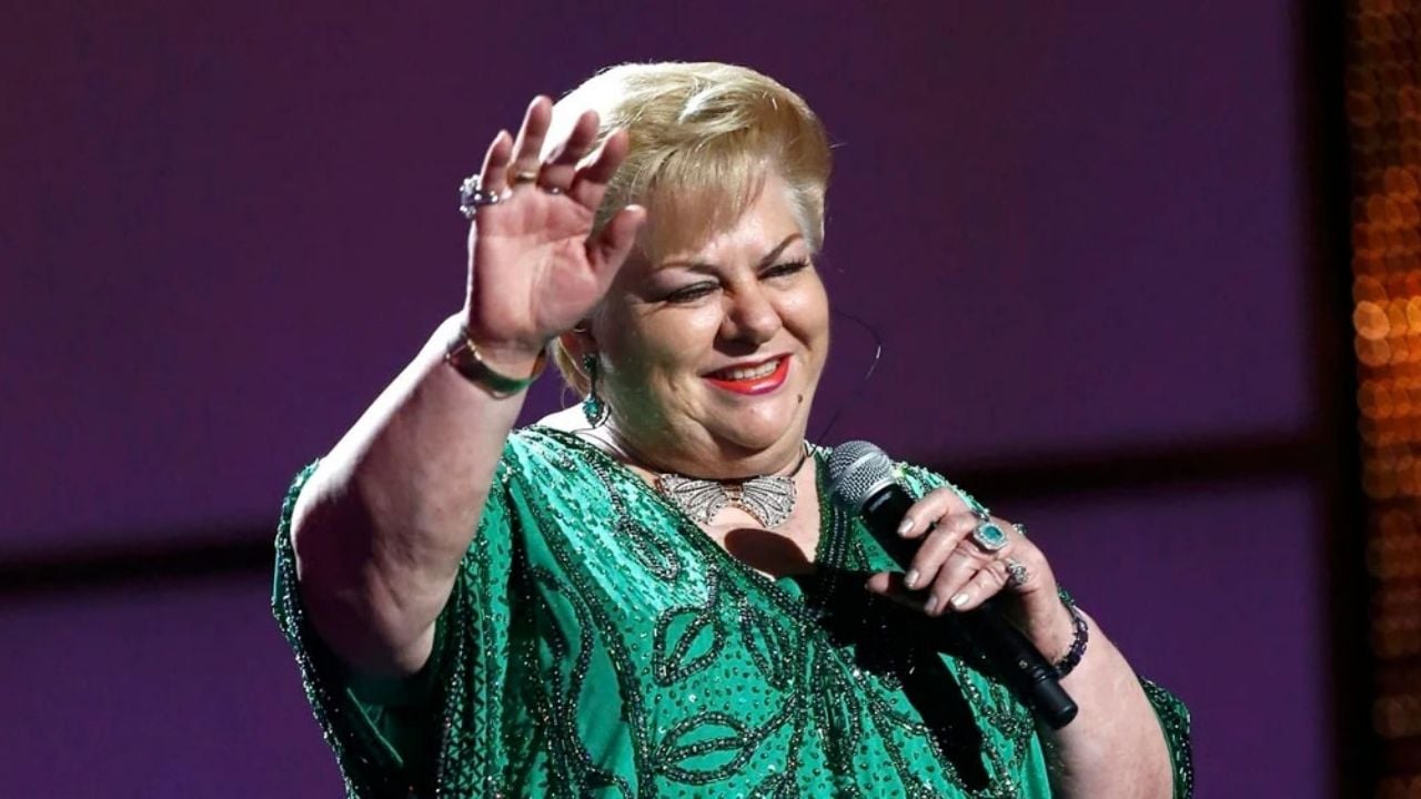 ¿Deja la música? Paquita la del Barrio anuncia su debut como pintora y presume algunos cuadros