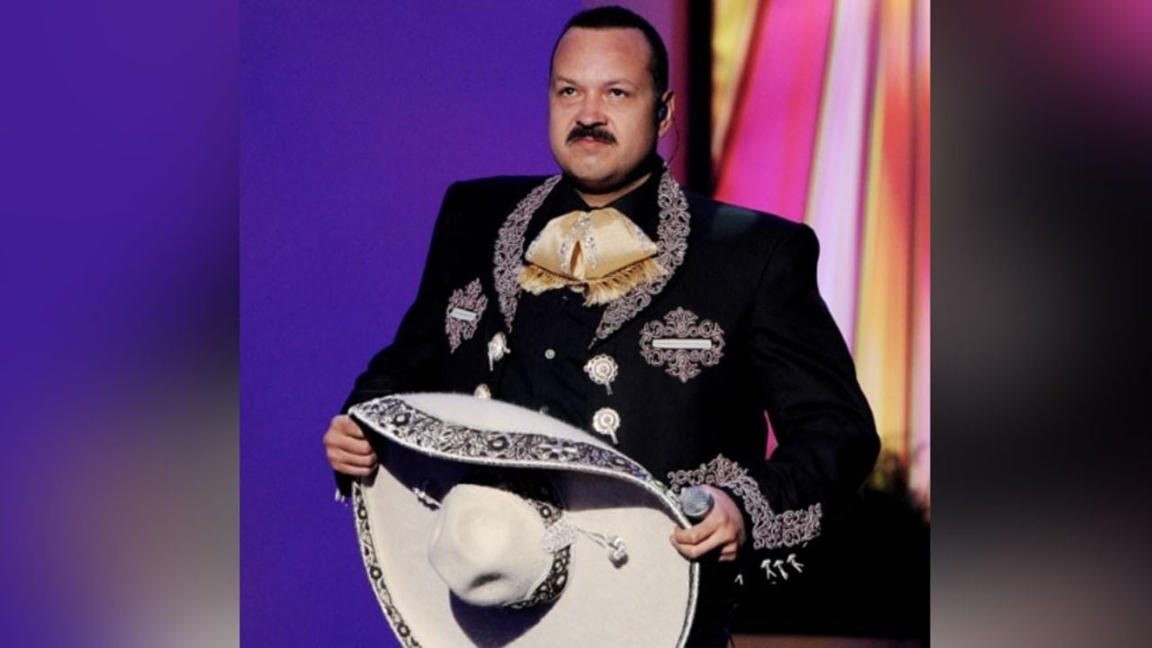 Desde el espacio más íntimo de su casa, Pepe Aguilar muestra su tesoro más preciado